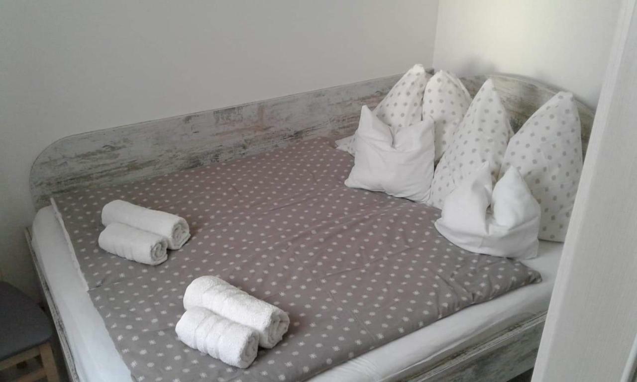 Apartman Sofia Apartment บาลาตอนฟือเรด ภายนอก รูปภาพ